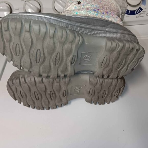 Childrens London fog glitter boots size 13 - Picture 4 of 8